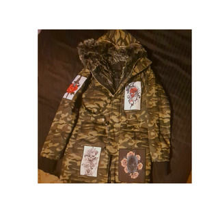 OPEN JNS - RARE!! ONE OF A KIND! Unisex LONG camouflage and faux fur lining